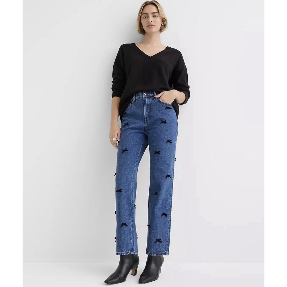 Loft  Velvet Bow High Rise Straight Jeans Bright Mid Indigo Wash Size 28 / 6 NWT